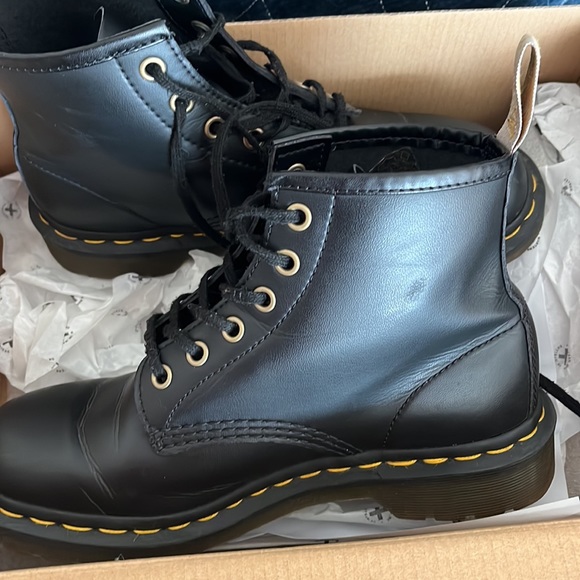 Doc Martin’s Vegan Felix Ankle Boots - Picture 3 of 4